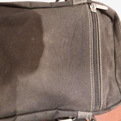 Pochette noire, a été signalé par TCL utilisant iLost