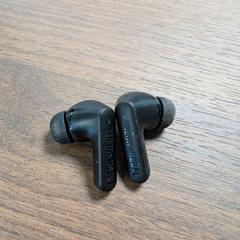 Draadloze oortjes Fresh n Rebel, a été signalé par TCR Tours utilisant iLost