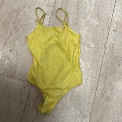 Plavky (podkategória), ako bolo nahlásené Hotel van der Valk Maastricht pomocou iLost