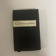 Portemonnee, som rapportert av Pathé Schiedam ved bruk av iLost