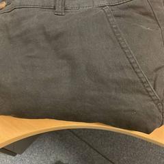 바지 black, iLost를 사용하여 Sheraton Brussels Airport Hotel에 보고됨