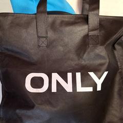 かばん kleding がiLostで Qbuzz DMG によって報告されました