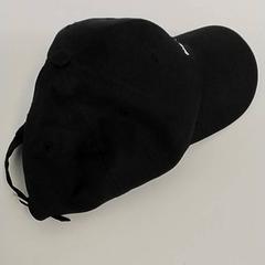 Gorra de béisbol, segundo informou Centraal magazijn usando iLost