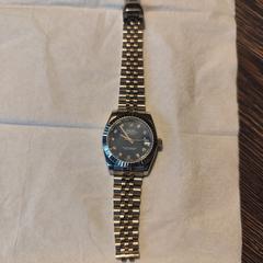 Reloj de dama, como reportado ao iLost