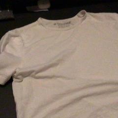 Košeľu, ako bolo nahlásené Van der Valk Hotel Amsterdam Zuidas pomocou iLost