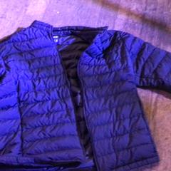 Veste Zwart, a été signalé par De Heeren van Aemstel utilisant iLost