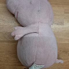 Peluche pulseira, como reportado por IKEA Paris Nord Roissy utilizando o iLost
