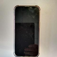 Telefon, amint azt Twisto az iLost segítségével jelentette.