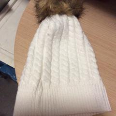 White Cap, as reported by MEININGER Hotel Berlin "Mitte" Humboldthaus using iLost