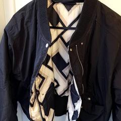 Jas, zoals gemeld door Qbuzz DMG met iLost