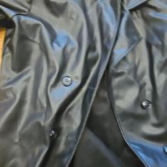 ジャケット がiLostで GVB によって報告されました