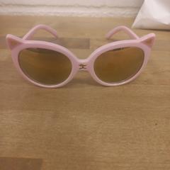 Slnečné okuliare, ako bolo nahlásené IKEA Braga pomocou iLost