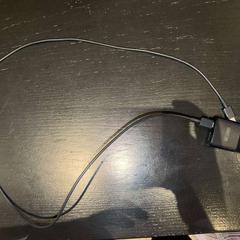 アダプタ & USB充電器 zwart がiLostで Van der Valk Hotel Amsterdam-Amstel によって報告されました