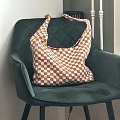 Oranje witte tas stof an iLost gemeldet