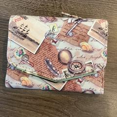 財布 Cannon, USA がiLostで Gemeente Amsterdam - Bureau Gevonden Voorwerpen によって報告されました