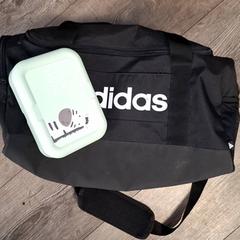 Axelväska, rapporterat av Qbuzz DMG med iLost