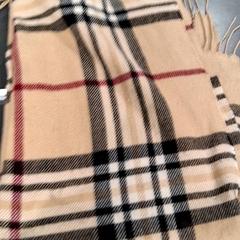 Shawl Beige, bruin, as reported by Breng Nijmegen using iLost