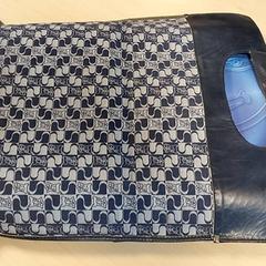 Tas - Stoffen draagtas، كما تم الإبلاغ عنه بواسطة Centraal magazijn عبر iLost