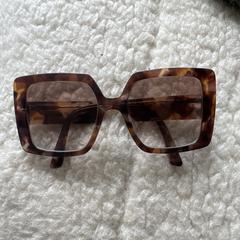 Geslepen zonnebril an iLost gemeldet