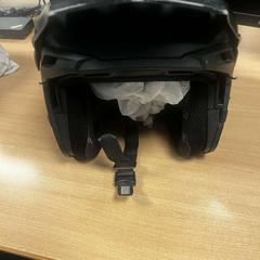 Helm met zakje, zoals gemeld door Pouw Vervoer met iLost