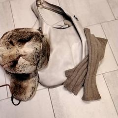 Handtas met inhoud, rapporterat av Gemeente Puurs-Sint-Amands med iLost