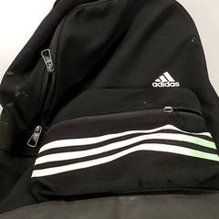 Rucksack, gemeldet von Centraal magazijn über iLost