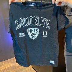 T-shirt, zgłoszono przez Van der Valk Hotel Veenendaal przy użyciu iLost