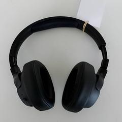 Elektronika - Hoofdtelefoon, jak nahlášeno Regio Limburg - Leuven pomocí iLost