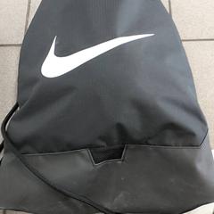 حقيبة الجمباز، كما تم الإبلاغ عنه بواسطة Regio Oost-Vlaanderen عبر iLost