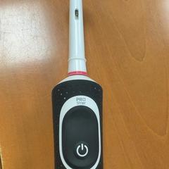 Cepillo de dientes electronic, ha sido reportado por ibis Schiphol Amsterdam Airport con iLost