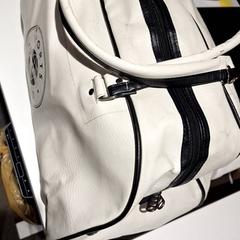 Bolsa Beige, segundo informou Bibliotheek Neude (Utrecht) usando iLost