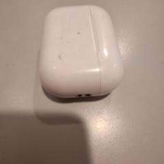 Airpodscase Pro, zoals gemeld door Qbuzz DMG met iLost