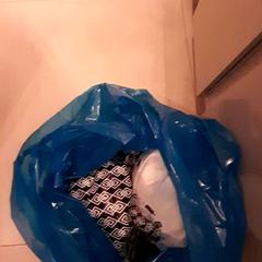 Tašky 2 met kleding etc, ako bolo nahlásené Van der Valk Hotel Schiphol pomocou iLost