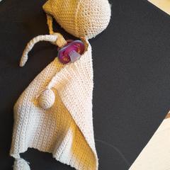 Knuffel met paarse speen LOVE, iLost에 보고됨