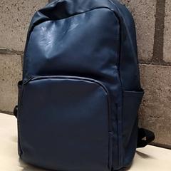 حقائب الظهر والحقائب النهارية، كما تم الإبلاغ عنه بواسطة Arriva Oost-Brabant عبر iLost