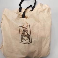 Bag, as reported by Regio West-Vlaanderen using iLost