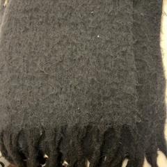 Shawl, as reported by Het Amsterdamse Winterparadijs using iLost