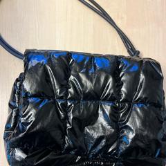 Bourse, a été signalé par Keolis Landskrona utilisant iLost