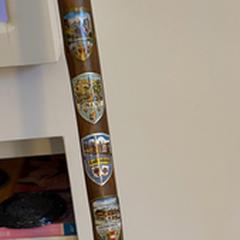 Wandelstok met schildjes, come riportato a iLost