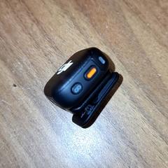 Microfone, como reportado por Qbuzz DMG utilizando o iLost