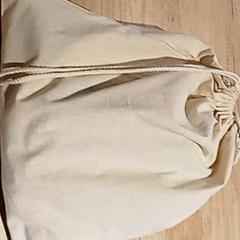 Poltsa Draagtas, gisa salatu by Regio Antwerpen - Brussel iLost erabiliz