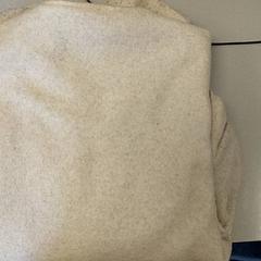 Kleding - Jas, a été signalé par Centraal magazijn utilisant iLost