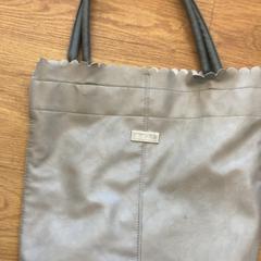 Taška, ako bolo nahlásené GVB pomocou iLost