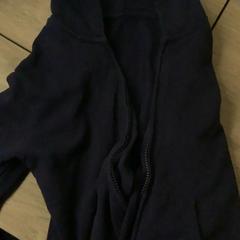 후드티 Bleu navy, iLost를 사용하여 MEININGER Hotel Bordeaux Gare Saint-Jean에 보고됨