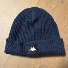 Blauwe kappa muts، كما تم الإبلاغ عنه عبر iLost