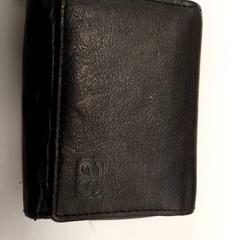 Portefeuille -Vanderlinden, a été signalé par Centraal magazijn utilisant iLost