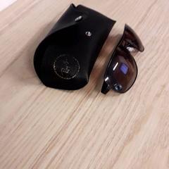 Estuche para gafas con gafas, ha sido reportado por IKEA Breda con iLost