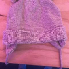 Cap Licht grijs, come riportato da Schaatsbaan Rotterdam utilizzando iLost