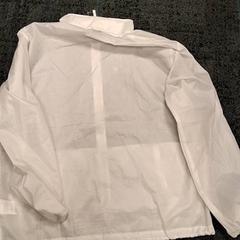 Casaco Wit, como reportado por Breng Nijmegen utilizando o iLost