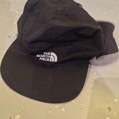 Cap black, as reported by Room Mate Bruno using iLost